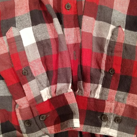 Croft & Barrow men's flannel shirt - Picture 5 of 5